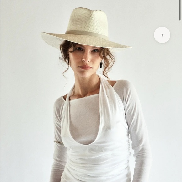 NWT Janessa Leone Valentine Bleach packable hat - Picture 3 of 4